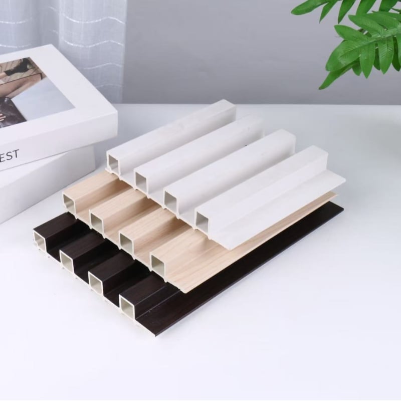 Panouri PVC pentru perete și tavan cu design grilă și conector