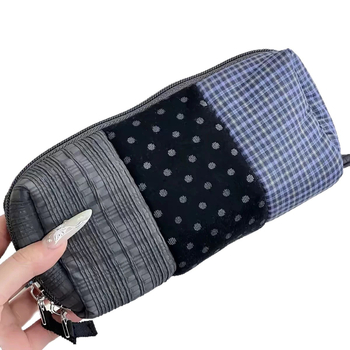 Geantă de papetărie din material textil, imprimeu albastru deschis cu buline și carouri, capacitate mare, penar