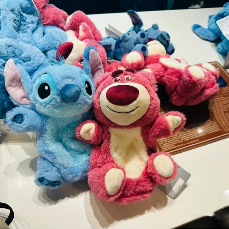 Penar din pluș Strawberry Bear cu păpușă Stitch — capacitate mare pentru elevi