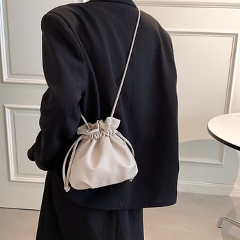 Poșetă cosmetică texturată cu șnur, în formă de nor, stil bucket bag; model nou pentru naveta zilnică, portabil, geantă de umăr elegantă pentru femei.