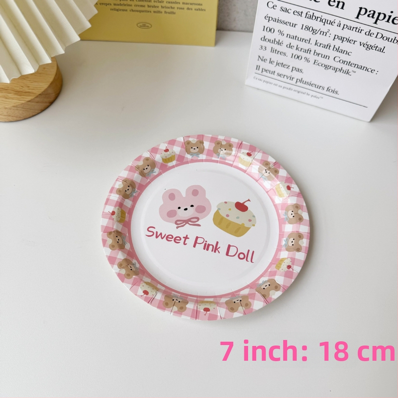 Jednorazové papierové taniere s priemerom 23 cm – s motívom banánového listu, okrúhle, balenie po 10 kusoch