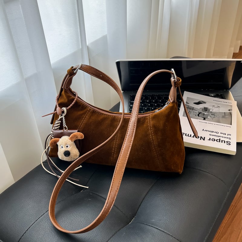Geantă crossbody vintage din piele ceruită, formă de semilună, capacitate mare, texturată pentru femei, toamnă 2025