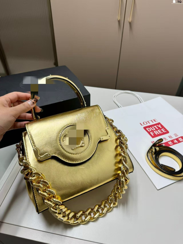 Geantă crossbody pentru femei în stil Kelly, mini pătrată din PVC, cu clapă, pentru purtare zilnică