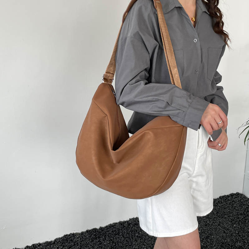 Geantă de umăr crossbody pentru femei, finisaj premium, culoare solidă, design minimalist, inspirat de Harajuku japonez