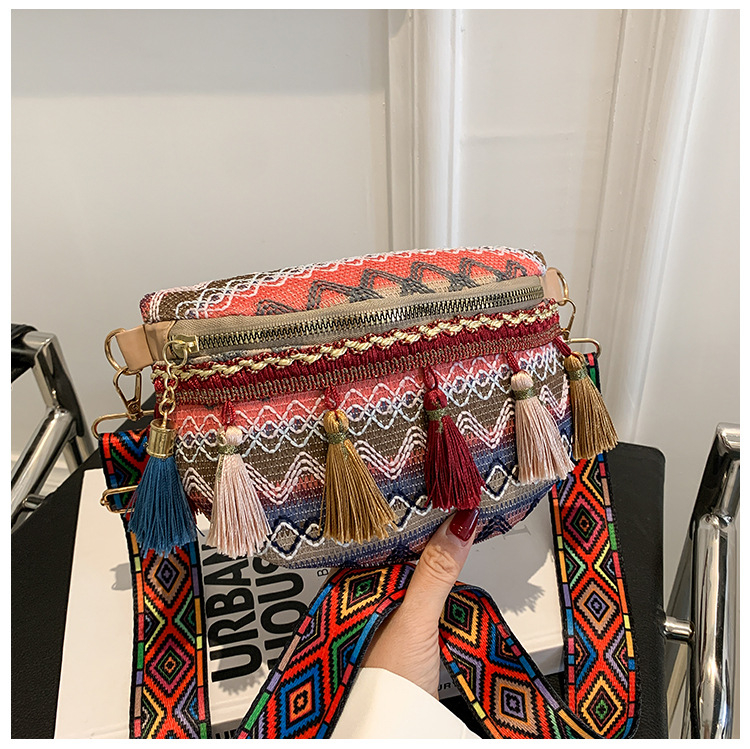 Geantă cu franjuri în stil etnic Yunnan, curea lată, crossbody, primăvara 2025, stil artistic național, utilizare zilnică