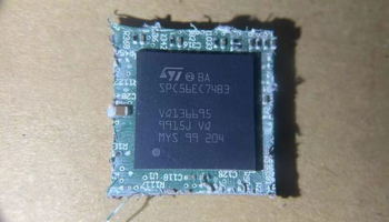 SPC56EC74B3 cip auto cu placă (utilizat)