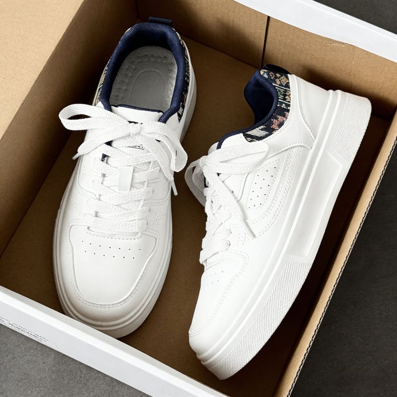 Pantofi sport unisex albi, talpă groasă și creștere a înălțimii, partea superioară din piele, stil retro casual