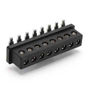 Bloc terminal pentru amplificator, sistem audio auto de lux