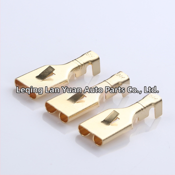 Conector bloc terminal presat la rece, montaj rapid prin plug-in