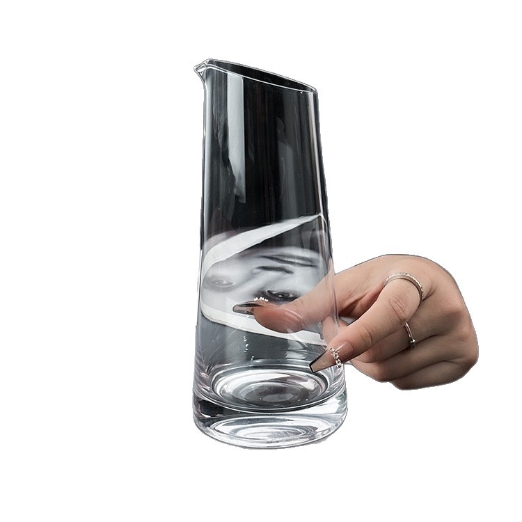Decantator de vin cu capacitate mare pentru utilizare casnică, sticlă fără plumb, 1 L
