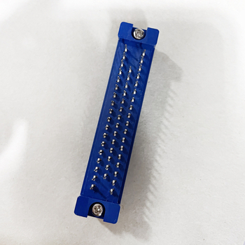 HTK MR-50RMD2 / MR-20RMD2 conectori board-to-line, 50 contacte, contacte din fosfor bronz