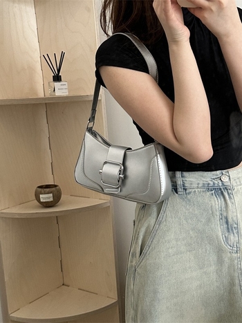 Geantă de umăr în stil franțuzesc, textură PU, vară 2025, geantă baguette retro, curea crossbody
