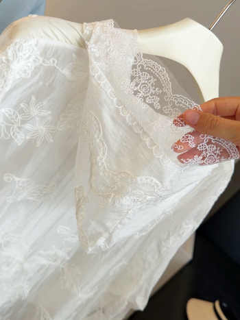 Geacă subțire albă cu broderie dantelată, glugă, protecție solară, pentru femei, vară