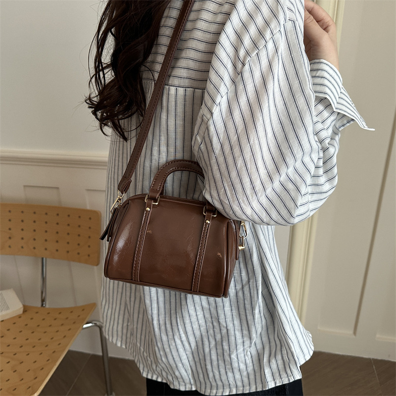 Geantă Boston pentru femei, mică, pătrată, PU, stil retro, pentru umăr sau crossbody
