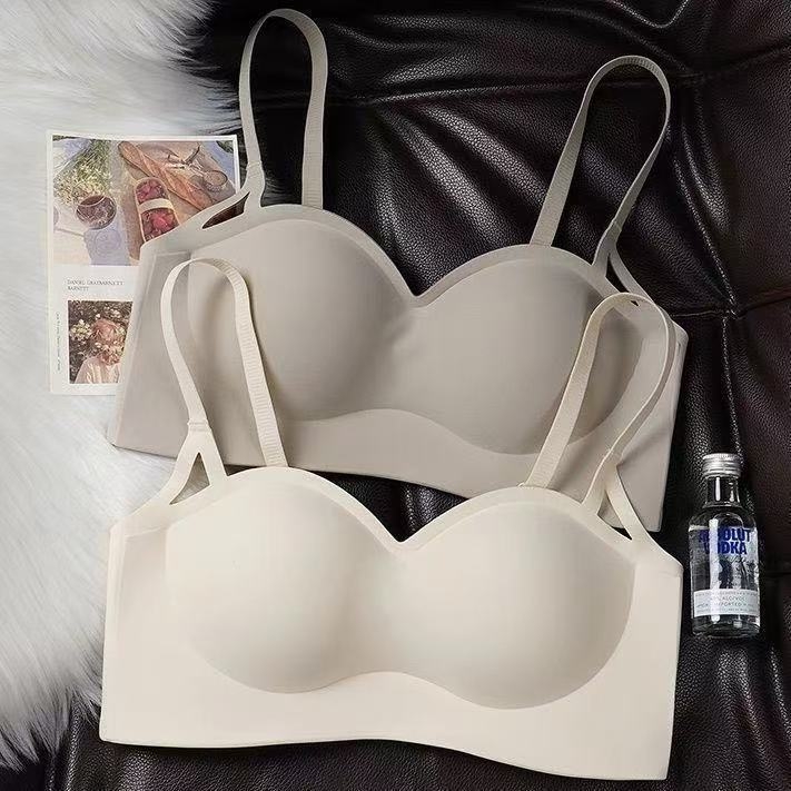 Sutien fără cusături, fără fir, push-up pentru sân mic, cupe respirabile, fixare sigură, senzație nude mai densă, pentru toamnă