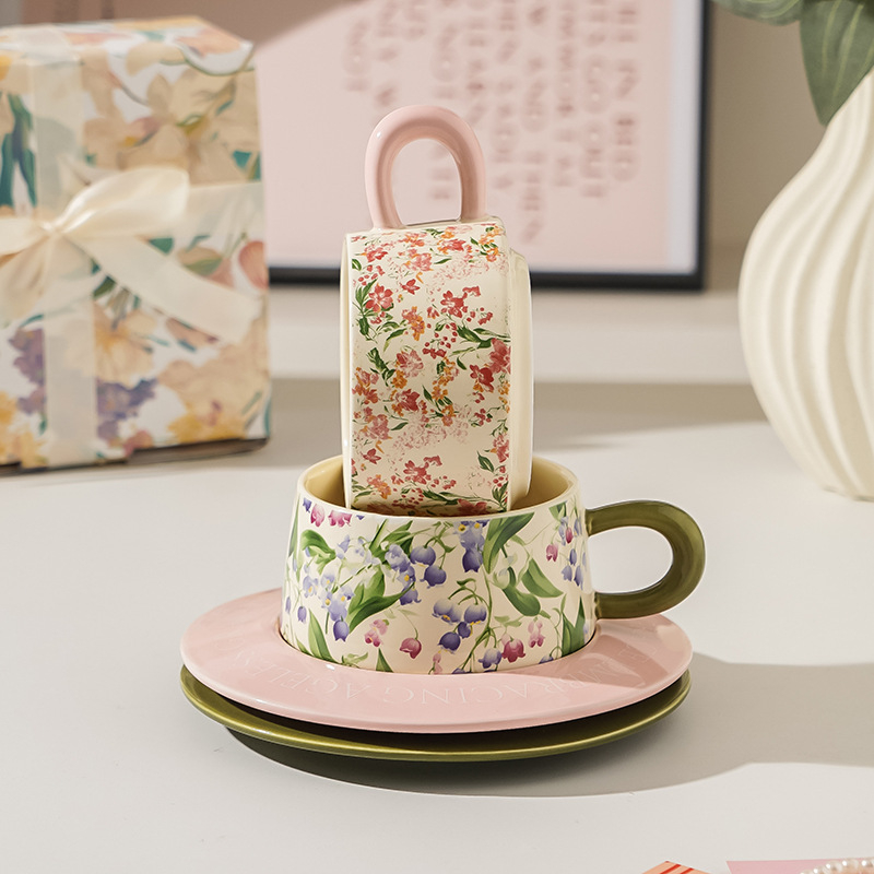 Set cană de cafea și farfurioară cu model floral, ceașcă ceramică pentru ceai de după-amiază, stil Instagram, pictură în ulei retro design feminin cadou