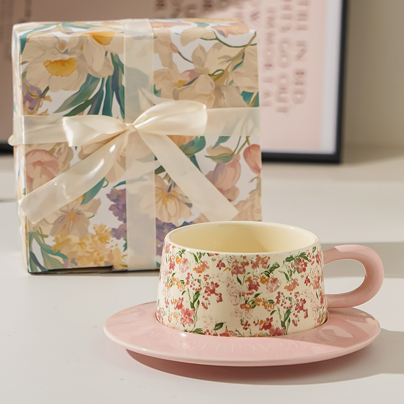 Set cană de cafea și farfurioară cu model floral, ceașcă ceramică pentru ceai de după-amiază, stil Instagram, pictură în ulei retro design feminin cadou
