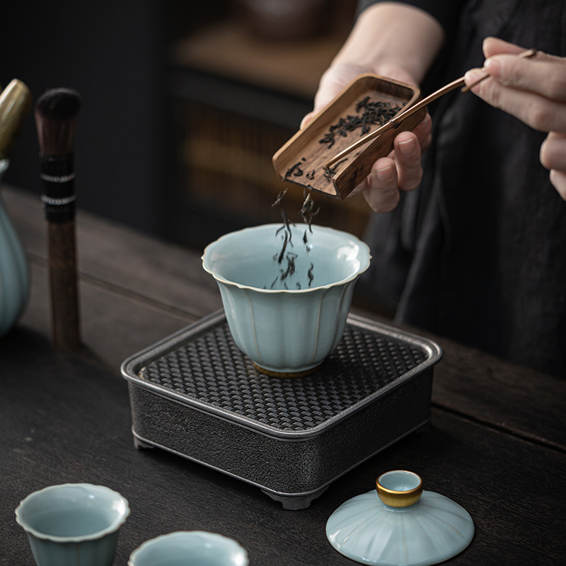 Set Gongfu ceai cu glazură craquelată Ru Kiln și Ge Kiln, gaiwan ceramic și ceainic, într-o cutie cadou premium