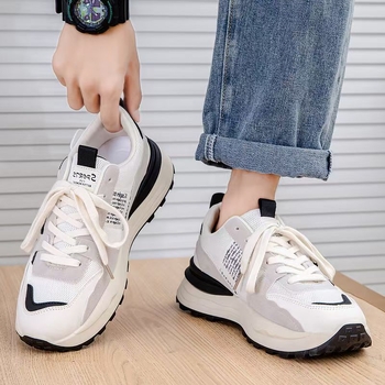 Pantofi sport pentru bărbați, la modă, iarna 2026 – respirabili, casual, cu talpă groasă în stil waffle