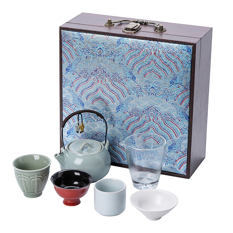 Set de ceai din porțelan cu cești și cutie cadou, veselă în stil chinezesc, parțial realizat manual, decor cu glazură supraglazurată
