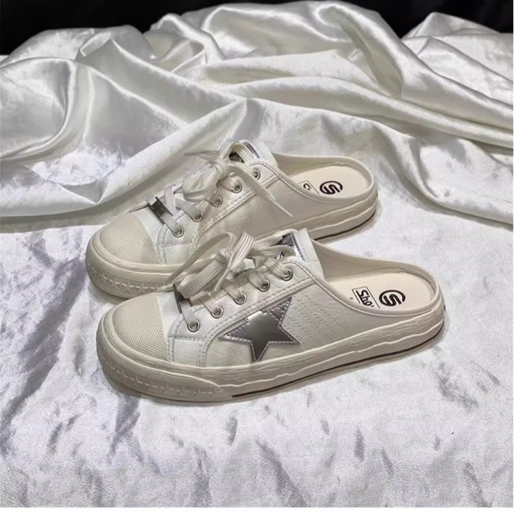 Pantofi femei din piele naturală, slip-on cu model stea, vârf rotund, primăvara 2026