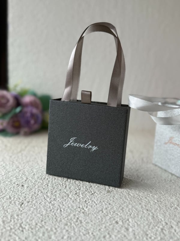 Cutie de ambalare bijuterii cu sertar portabil, în șase culori, stil minimalist, pentru coliere și accesorii mici