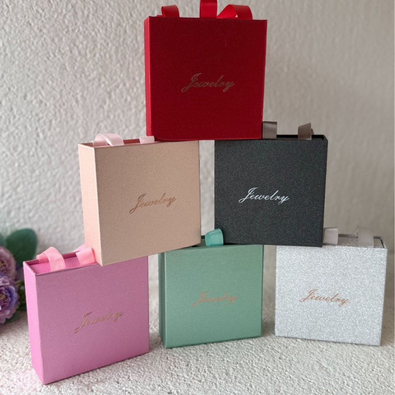 Cutie de ambalare bijuterii cu sertar portabil, în șase culori, stil minimalist, pentru coliere și accesorii mici