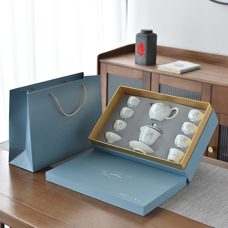 Set de ceai Gongfu cu simbol Fu auriu pe porțelan alb celadon, design modern minimalist, pentru 6 persoane, set cadou