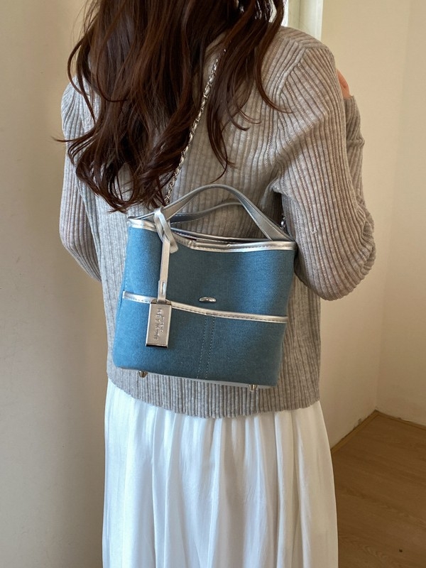 Geantă din denim pentru femei, bucket cu curea – crossbody, potrivită pentru utilizare zilnică, modă primăvara 2026