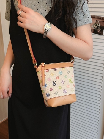 Guti Koumi geantă de damă tri-color, capacitate mare, bucket crossbody