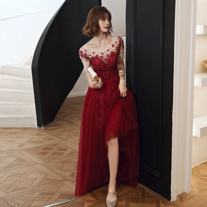 Rochie de mireasă burgundă, cu un singur umăr, croială A-line, lungă