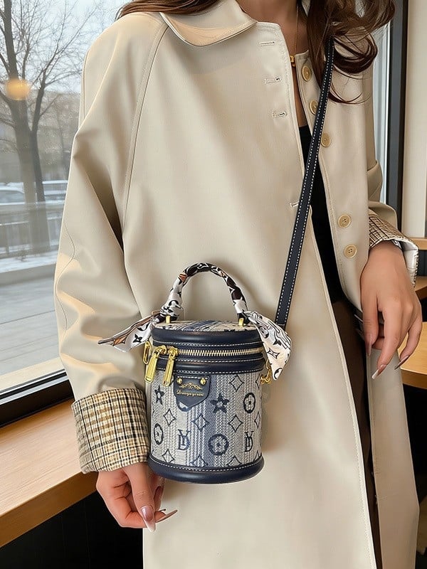 Geantă cilindrică pentru femei, broderie, bucket bag mică pentru umăr