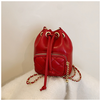 Geantă bucket cu lanț pentru femei – PU, închidere cu șnur, curea crossbody, organizator zilnic pentru telefon și cosmetice