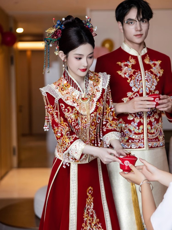 Rochie de mireasă în stil Xiuhe, cu design dragon-fenix, 2026, rochie tradițională chineză de nuntă pentru femei.