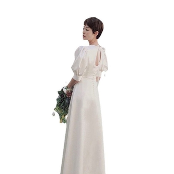 Rochie de mireasă ușoară, 2026 nou stil, franțez retro minimalist, lungă, pentru fotografii de călătorie și purtare de seară.
