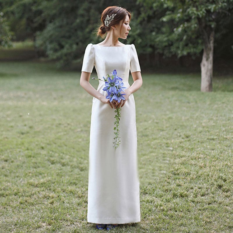 Rochie de mireasă ușoară, în stil coreean, nou design 2026, decolteu pătrat, simplă, retro pentru ședință foto de călătorie, satin lucios, inspirată de pădure, lungă până la podea, tull ușor