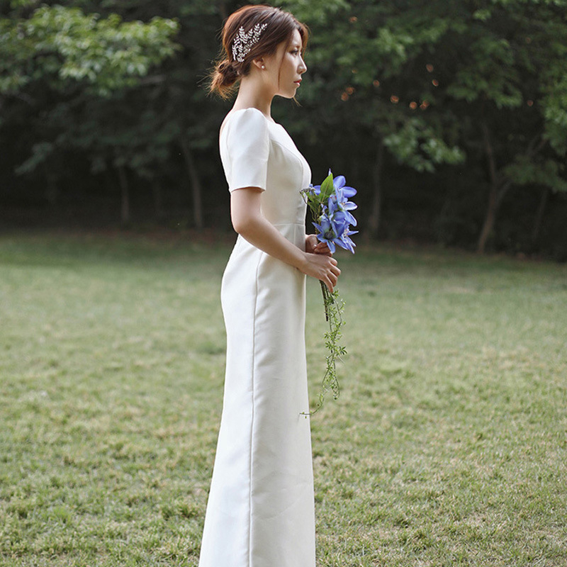 Rochie de mireasă ușoară, în stil coreean, nou design 2026, decolteu pătrat, simplă, retro pentru ședință foto de călătorie, satin lucios, inspirată de pădure, lungă până la podea, tull ușor
