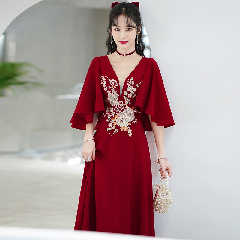 Rochie de mireasă roșie, stil chinezesc, lux, pentru mărimi mari, croială A-line, decolteu adânc în V, mâneci scurte, rochie lungă, pentru logodnă sau nunți, toamnă-iarnă.