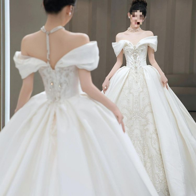 Rochie de mireasă în stil franțuzesc cu umăr gol, din satin, cu farmec de prințesă și lux, potrivită pentru femei însărcinate și mărimi mici