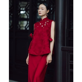Set roșu de cheongsam în stil chinezesc pentru mireasă, pentru logodnă și nuntă, 2026 de înaltă calitate