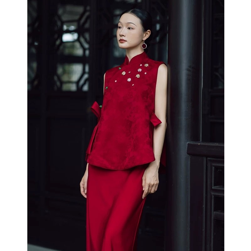 Set roșu de cheongsam în stil chinezesc pentru mireasă, pentru logodnă și nuntă, 2026 de înaltă calitate