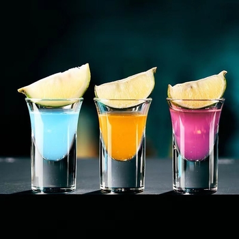 Set de pahare din sticlă pentru băuturi spirtoase, cu fund gros, pentru uz casnic — pahare mici de vin și de cocktail