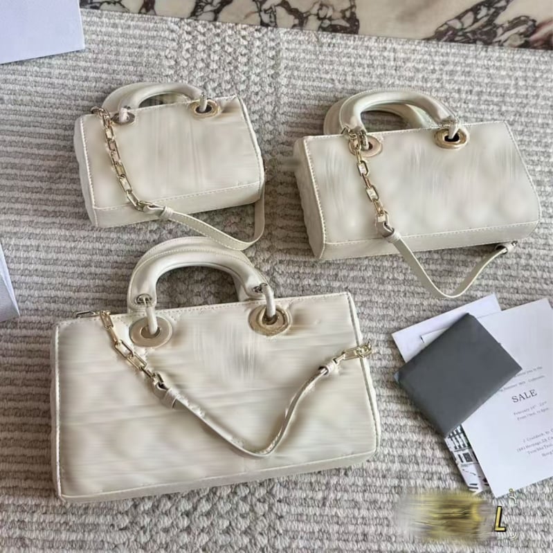 Geantă din piele pentru femei, 2026, versiune orizontală, model romb, geantă de umăr crossbody, elegantă și versatilă