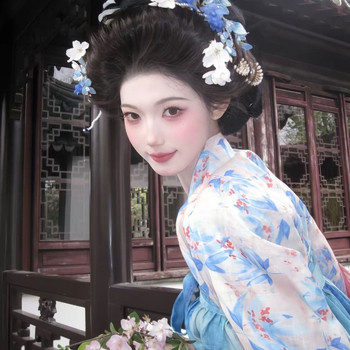 Set two piese albastru deschis, inspirat de hanfu, pentru femei: top cu mâneci largi până la piept și fustă brodată cu motive florale, primăvară-vară, stil chinezesc, Tang-stil