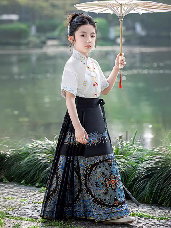 Hanfu pentru fete, stil Ming: Horse-face Skirt, purtare zilnică, inspirație chineză
