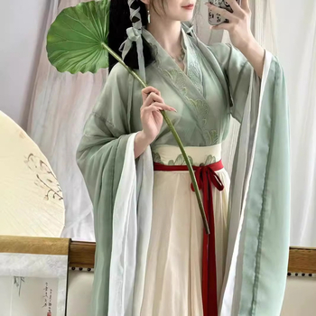 Hanfu feminin, inspirație din dinastiile Nordice și Sudice, cu mâneci largi și fustă perforată dintr-o singură piesă, siluetă slim pentru primăvară și vară