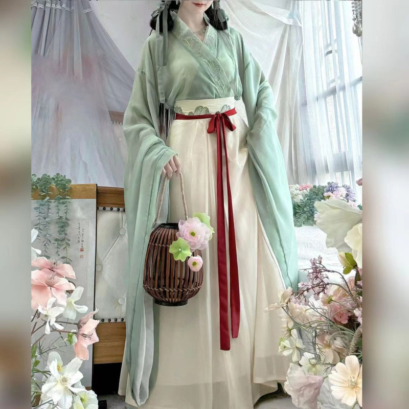 Hanfu feminin, inspirație din dinastiile Nordice și Sudice, cu mâneci largi și fustă perforată dintr-o singură piesă, siluetă slim pentru primăvară și vară