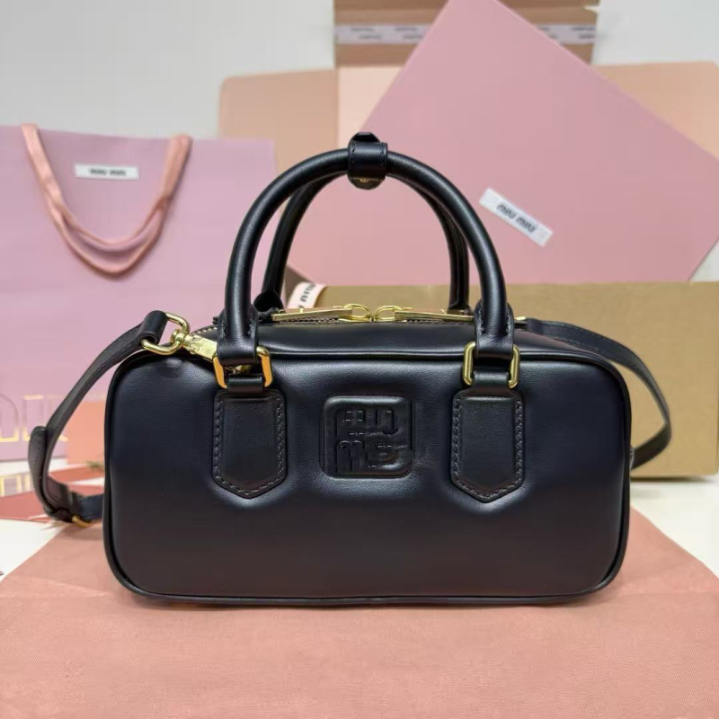 Geantă de damă din piele naturală, mică geantă pătrată în formă de pernă, cu fermoar, curea crossbody/umar