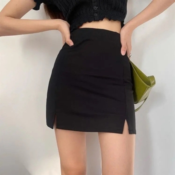 Fustă neagră în A-line, scurtă, talie înaltă, pentru toamnă, casual, cu slit