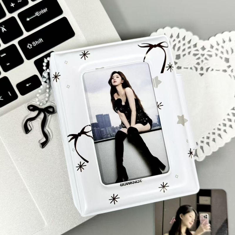 Album pentru carduri cu funda neagră, de 3 inci, cu un slot pentru card, album mic de stocare, husă PU, stil foto desen animat, 20 pagini interioare, 40 compartimente pentru carduri